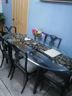 Dining table with 6 chairs with VIP chocolate hardener