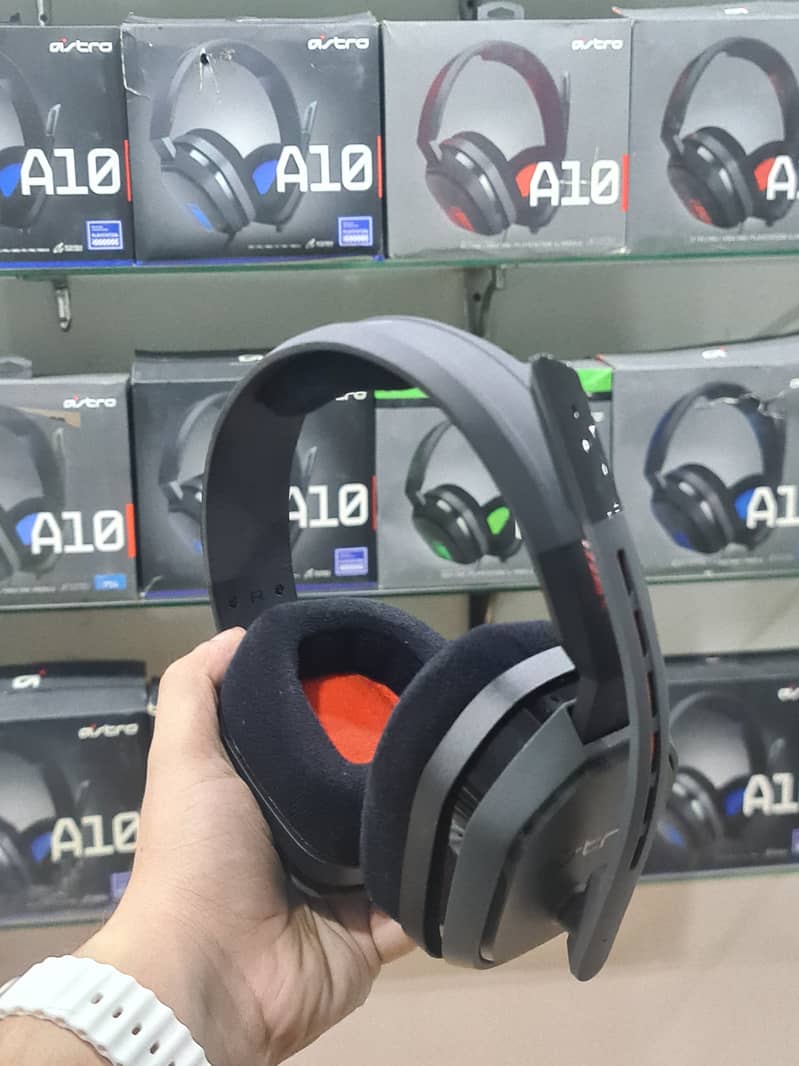 ASTRO Gaming A10 Wired Gaming Headset 8