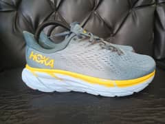 Hoka one Clifton 8 0