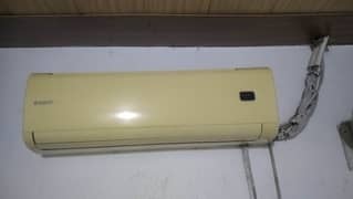 ORIENT SPLIT AC 1.5 TON