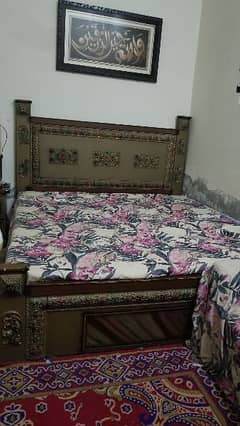 bed & dressing  set for sale   serious buyer contact