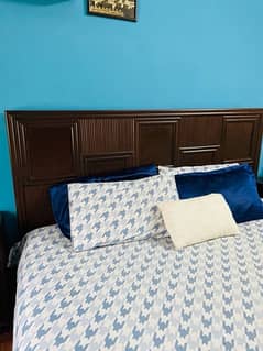 Bed set/ Double bed / king bed / sheesham wood bed/ Side tables
