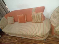 7 Seater sofa set available for sale