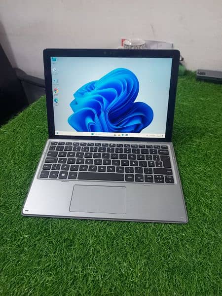 DELL 7200 i5 8th Gen 8GB Ram 256GB nvme 2K display 1