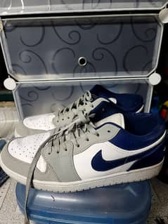 Air Jordan 1 low