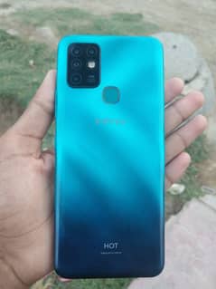 INFINIX HOT 10 FOR SALE