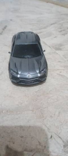 kinsmart Lamborghini urus (1:38 scale),diecast model ,metal alloy car