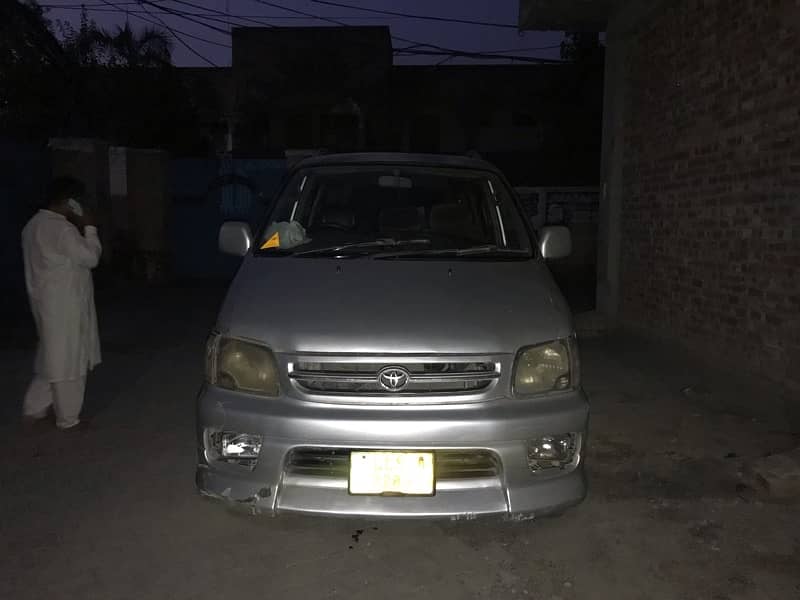 Toyota Noah 2001 1