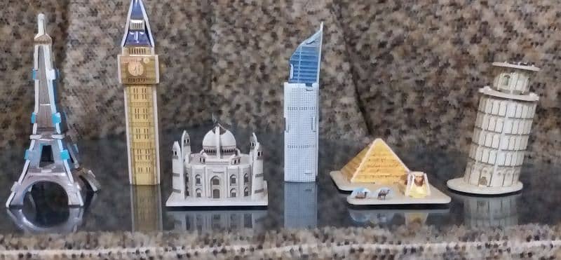 Small Size Famous Building Models 1