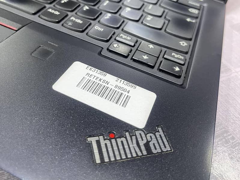 Lenovo Thinkpad T480s (0322-8832611) 1