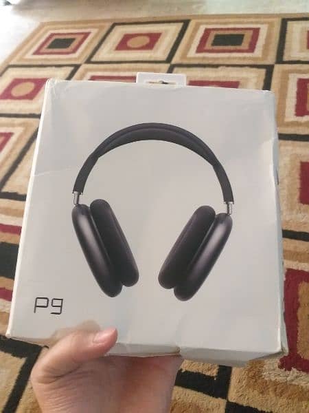 p9 headphones set 1