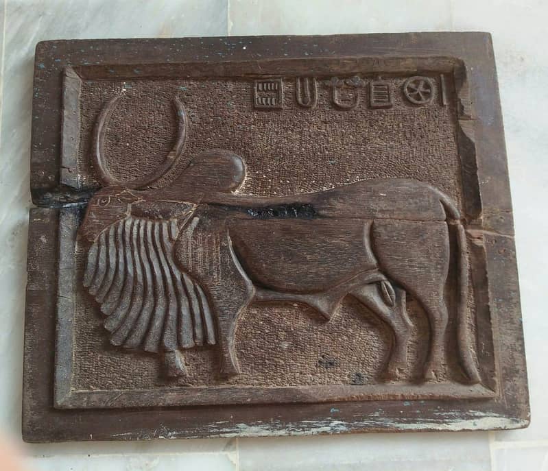 Antique Bull's Figure Carved on Wood 0