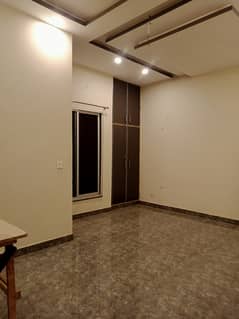 Brand new room for rent in alfalah town near lums dha lhr
