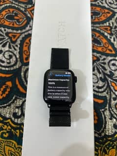 Apple Watch Series 8