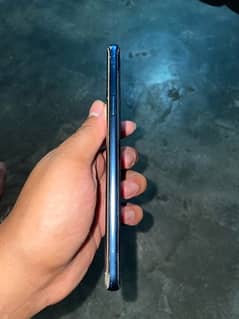 Samsung s9+ pta approved 6(64) screens crack and side dot