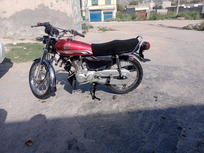 Honda cg 125 self start special edition in vip condition for sell 0