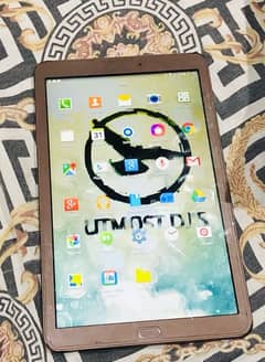 Samsung Tablet Lush Condition Urgent Sale in very cheap price