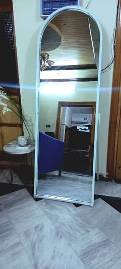 6*2 feet mirror with stand