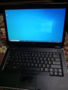 DELL Core i7 Laptop