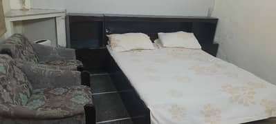 Shesham wood bed set