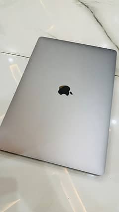 Macbook Pro 2019 16 inch i9