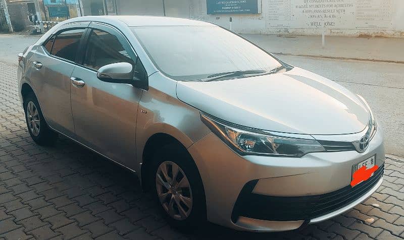 Toyota Corolla GLI 2018 ( Home Used Car) 0