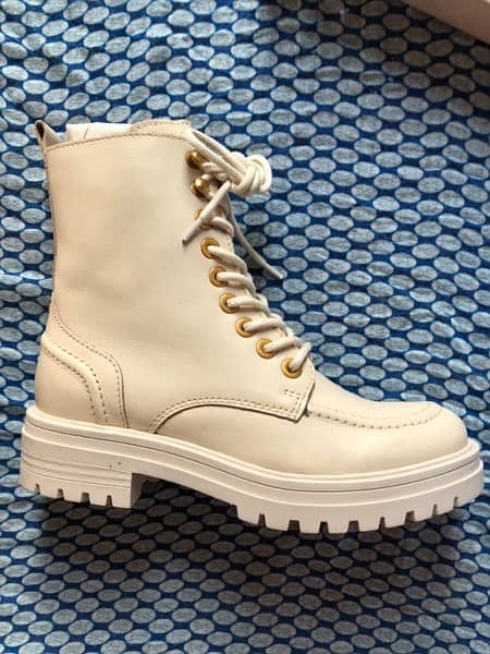 Branded Imported Notre-V boots 2