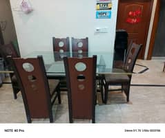 buy dinning table with chair and make your home more attractive