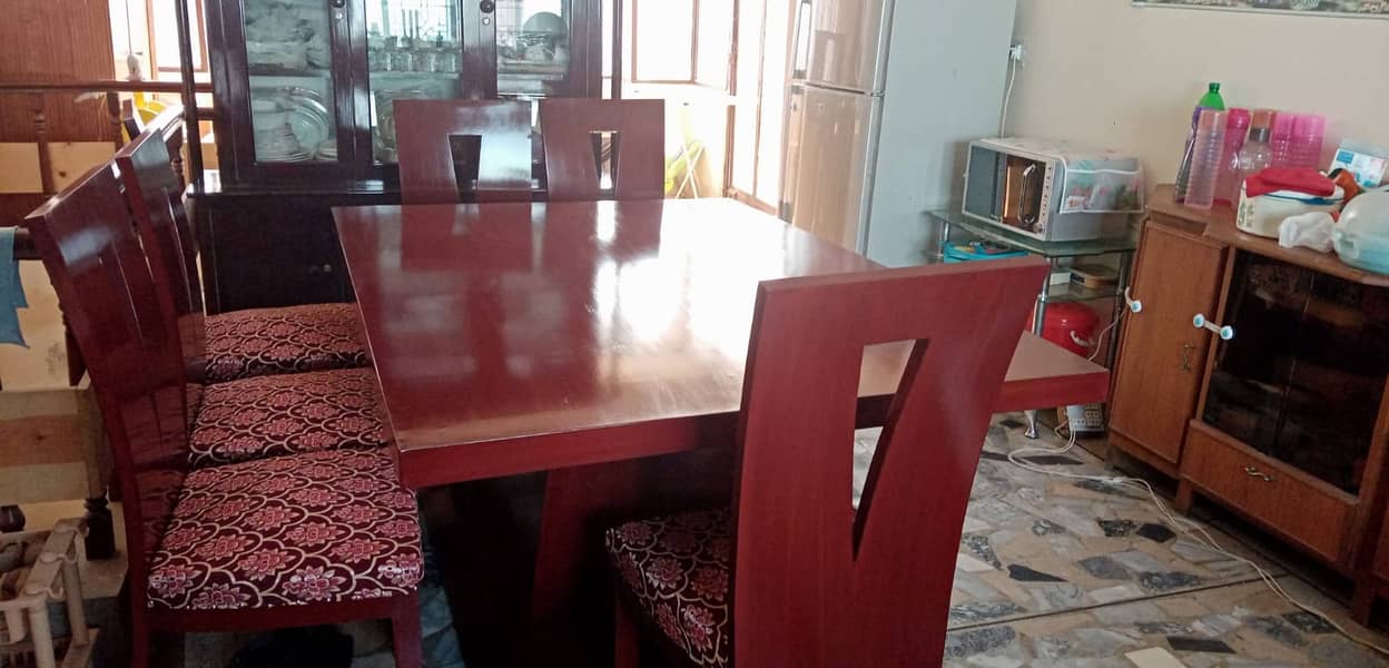 Dining table set with chairs 3