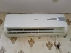 Haier 1 ton ac in outclass condition never repaired only 2 season used