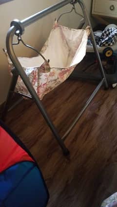 baby swing new condition