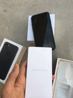 iPhone 8 for sale prise 28k