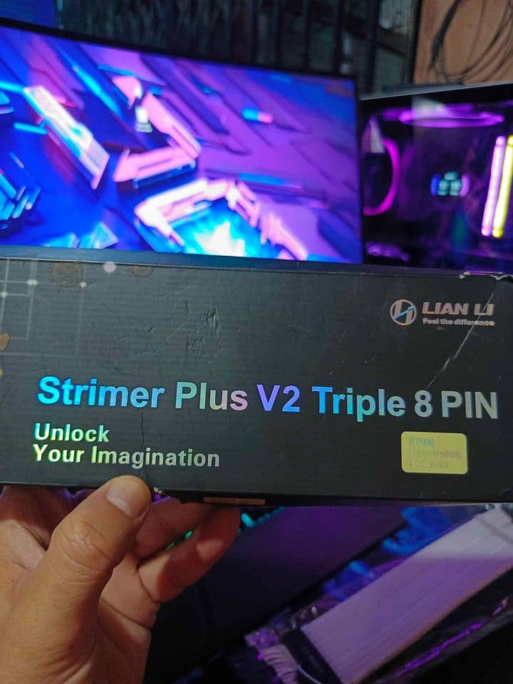 LIAN LI strimer Plus v2 triple 8 pin RGB Gpu extension cabel 10/10 1