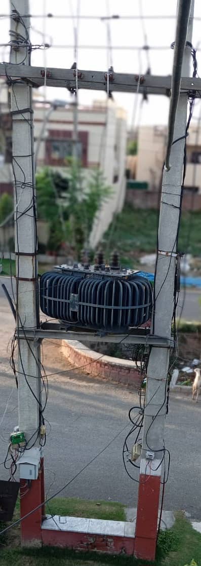 100 KVA transformer with 2 polls and all relevant accessories 0