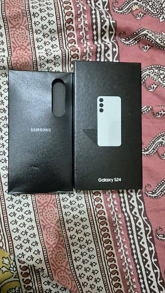 samsung galaxy S24 5G 8GB 256GB NON PTA marble gray with BOX 10