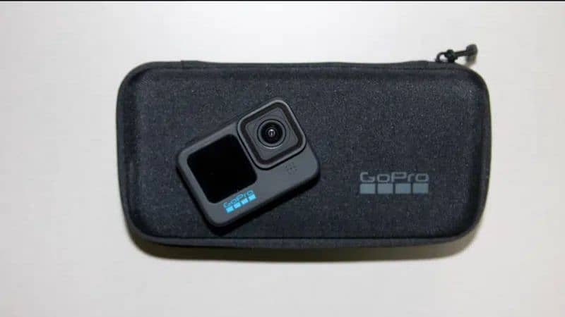 Gopro hero 11 Black 10 by 10 Condition with media mod 4