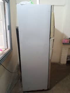 Dawlance refrigerator full Size