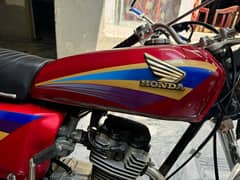 Honda bike 125 CC motorcycle2004 Islamabad 03437613332