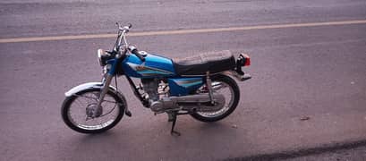 Honda bike 125 cc03279526967 argent for sale model 2004 c