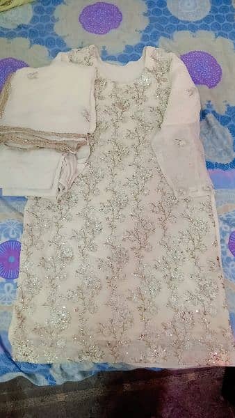 used stitched ladies suit for sale . 03289652709 5