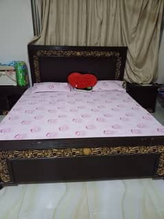 Bed set with Side Table n Dressing Table
