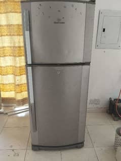 Dowlance fridge energy saves the model urgently for sale