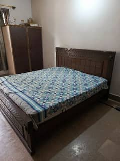 master wooden bed with spring molty foam