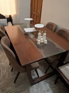 Dinning Table for sale