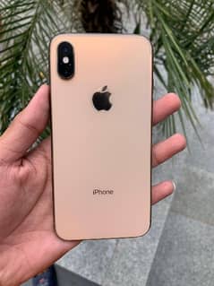 iPhone xs 03024546101