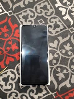Samsung galaxy a33 5g urgent Sala condition 10/10 pta approved