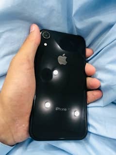 iphone xr 128gb approved waterproof all ok