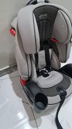 Graco Car seat 3 in 1 adjustable