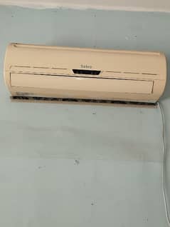 sabro split ac for sell in running condition. . . size 1 ton