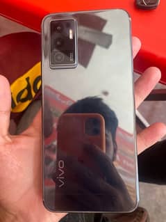 Vivo v23e with charger  8/128 gn